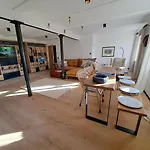 Exklusives Stall-loft Zum Pulverer - Naturdesign Hinter Historischen Mauern - Auszeit Für 2 Inmitten Des Isarwinkels Apartamento *