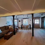 Exklusives Stall-loft Zum Pulverer - Naturdesign Hinter Historischen Mauern - Auszeit Für 2 Inmitten Des Isarwinkels Apartamento *