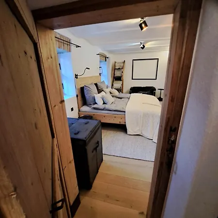Exklusives Stall-loft Zum Pulverer - Naturdesign Hinter Historischen Mauern - Auszeit Für 2 Inmitten Des Isarwinkels *
