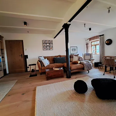 Exklusives Stall-loft 